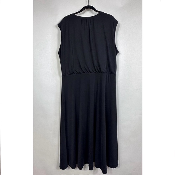 Ann Taylor Black Sleeveless Maxi Dress - Picture 4 of 4